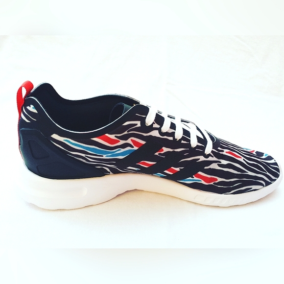 NIB Pair of Womens Adidas Originals "ZX Flux Smooth W" Sneakers - US Size 7 - Picture 7 of 10